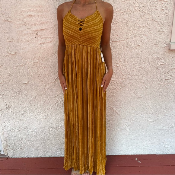 Forever 21 Dresses & Skirts - NWT Forever 21 Maxi Dress